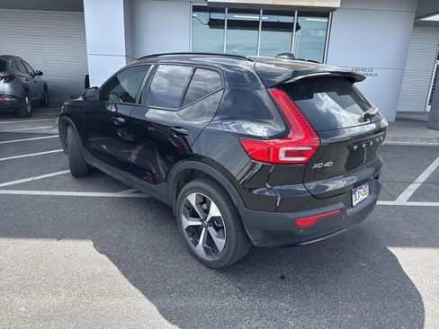 Used 2023 Volvo XC40 B5 Plus w/ Driver Assist Package image 2