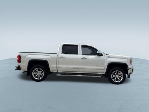 Used 2015 GMC Sierra 1500 SLT w/ SLT Crew Cab Value Package AWD/4WD image 9