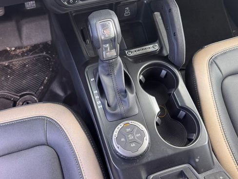 New 2026 Ford Bronco Big Bend w/ Black Diamond Package image 23