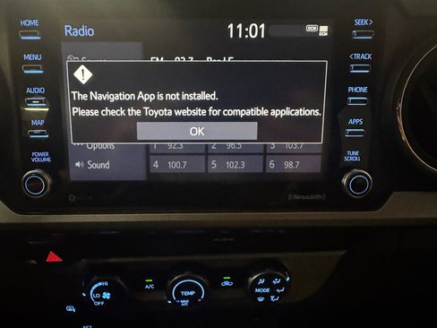 Used 2020 Toyota Tacoma SR5 RWD image 27