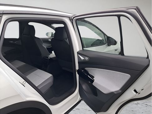 New 2026 Volkswagen ID.4 Pro AWD/4WD image 32