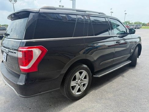 Used 2019 Ford Expedition XLT w/ Equipment Group 202A RWD image 5