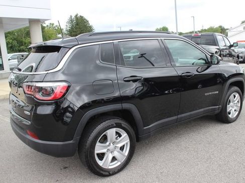 Used 2022 Jeep Compass Latitude w/ Convenience Group AWD/4WD image 31