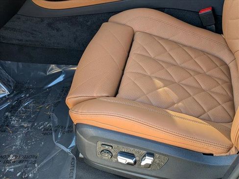 New 2026 BMW X7 xDrive40i image 4