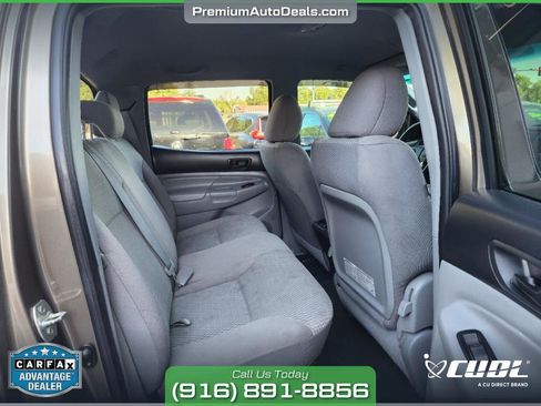 Used 2014 Toyota Tacoma PreRunner image 11