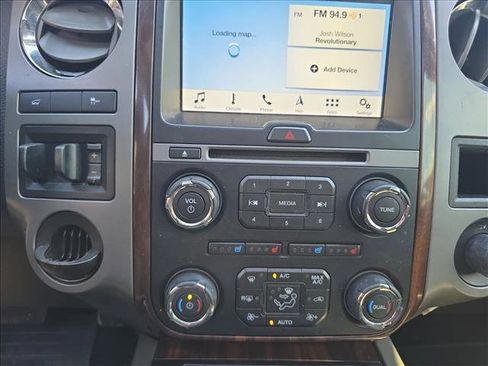 Used 2017 Ford Expedition EL Platinum image 22