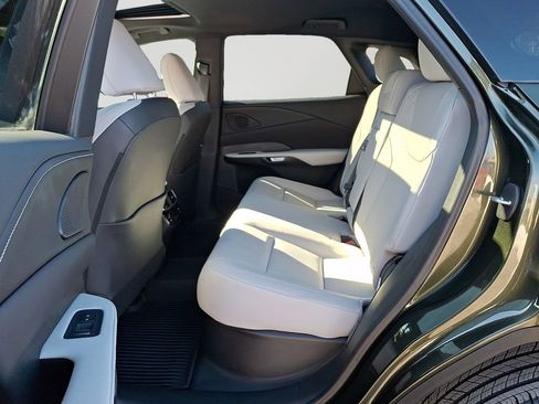 Used 2025 Lexus RX 350 Premium w/ Accessory Package image 6