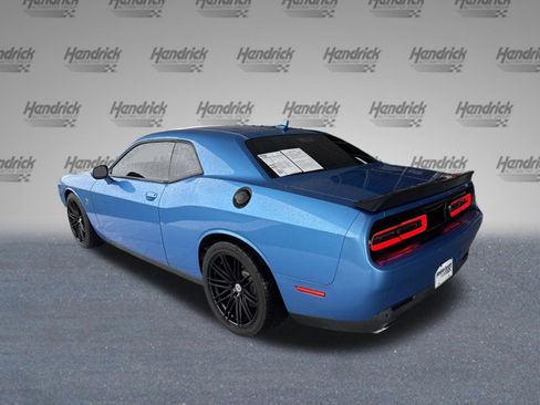 Used 2015 Dodge Challenger R/T Scat Pack RWD image 7