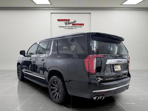 Used 2022 GMC Yukon XL Denali AWD/4WD image 5