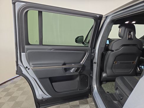 Used 2024 Rivian R1S Adventure AWD/4WD image 17
