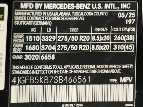 Certified 2025 Mercedes-Benz GLE 450 4MATIC image 38