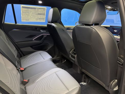 New 2026 Volkswagen Tiguan SE R-Line image 27