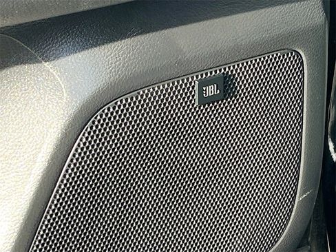 Used 2023 Toyota Tacoma TRD Sport image 19