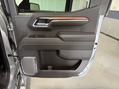 New 2026 GMC Sierra 1500 Denali w/ Technology Package AWD/4WD image 18