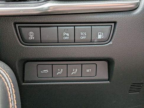 Used 2024 MAZDA CX-90 Plug-In Hybrid w/ Premium Pkg AWD/4WD image 18