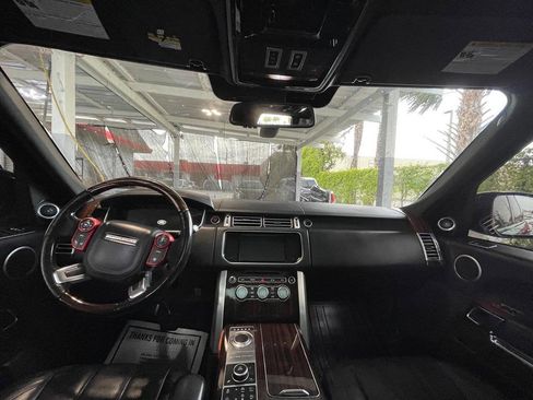 Used 2016 Land Rover Range Rover HSE image 8