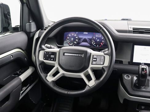 Used 2021 Land Rover Defender 90 First Edition AWD/4WD image 19