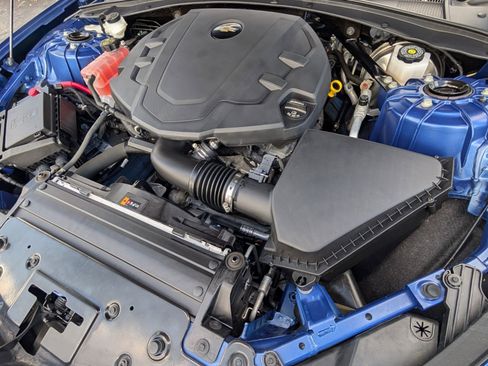 Used 2024 Chevrolet Camaro LT w/ Technology Package image 21