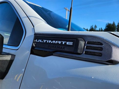 New 2026 GMC Sierra 2500 Denali Ultimate w/ Max Trailering Package image 9