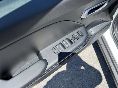 New 2026 Kia K4 FWD image 13