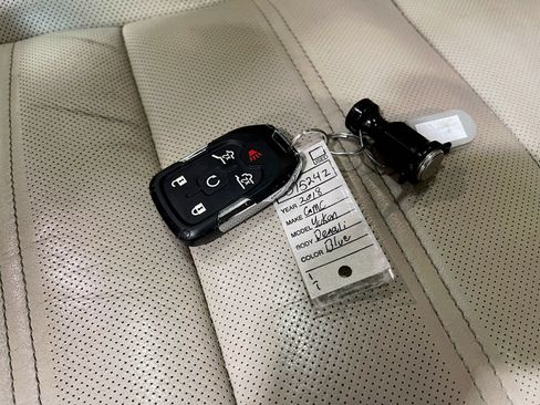 Used 2018 GMC Yukon Denali AWD/4WD image 38