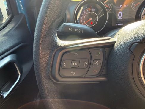 Used 2023 Jeep Gladiator Sport AWD/4WD image 12