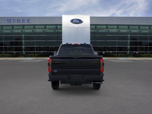 New 2026 Ford F250 Platinum w/ FX4 Off-Road Package AWD/4WD image 5