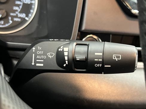 Used 2024 Mitsubishi Outlander SE AWD/4WD image 54
