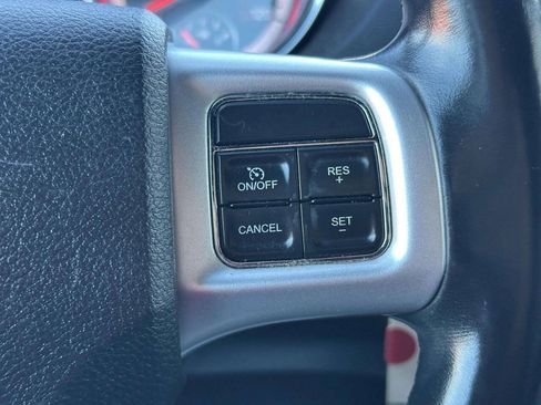 Used 2019 Dodge Grand Caravan GT FWD image 27
