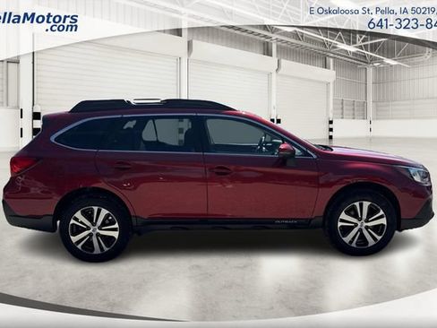Used 2019 Subaru Outback 2.5i Limited AWD/4WD image 2