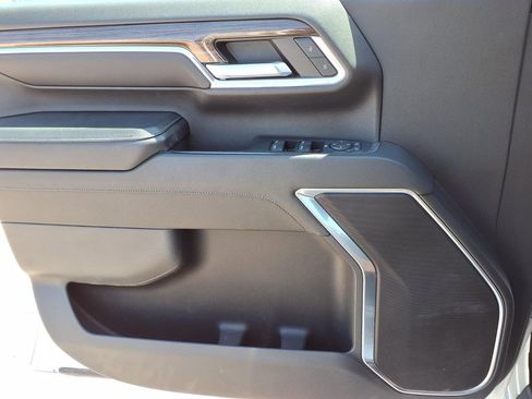 Used 2024 Chevrolet Silverado 2500 LT RWD image 20