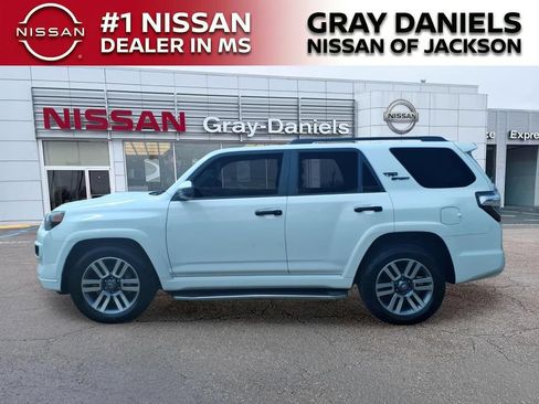 Used 2022 Toyota 4Runner TRD Sport RWD image 4