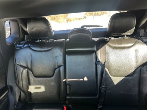 Used 2022 Jeep Compass Limited image 38