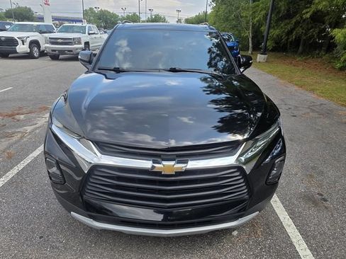 Used 2019 Chevrolet Blazer LT w/ Sun and Wheels Package FWD image 2