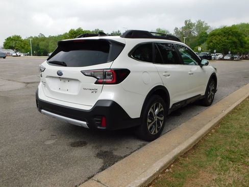 Used 2022 Subaru Outback Limited XT AWD/4WD image 11
