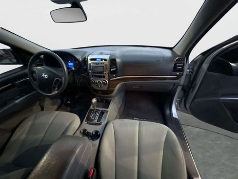 Used 2011 Hyundai Santa Fe GLS image 5