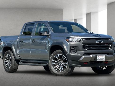 Used 2024 Chevrolet Colorado Trail Boss w/ LPO, Dark Essentials Package image 1