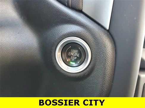 Certified 2021 Chevrolet Silverado 1500 LT image 16