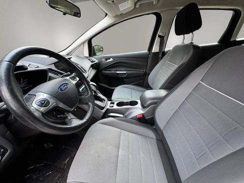 Used 2015 Ford C-MAX SE w/ Equipment Group 203A FWD image 11