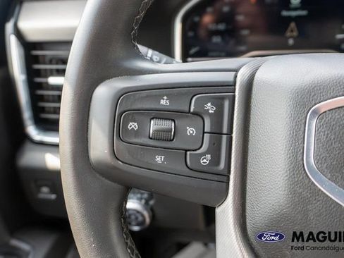Used 2024 GMC Sierra 2500 Denali w/ Denali Reserve Package AWD/4WD image 23