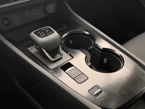 Used 2026 Nissan Rogue SV w/ SV Premium Package image 38