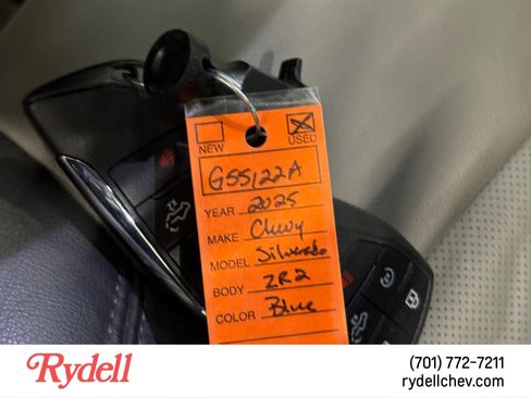 Used 2025 Chevrolet Silverado 1500 ZR2 w/ Technology Package image 21