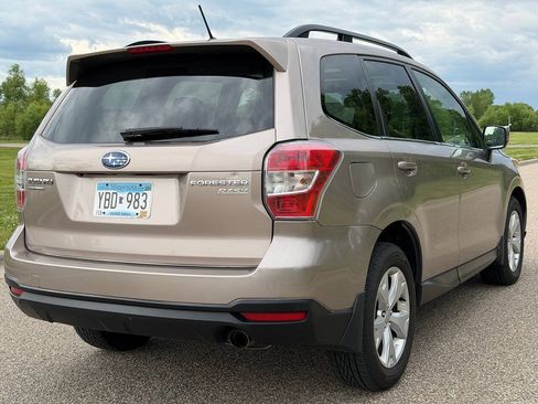 Used 2015 Subaru Forester 2.5i Limited w/ Popular Package #2 AWD/4WD image 3