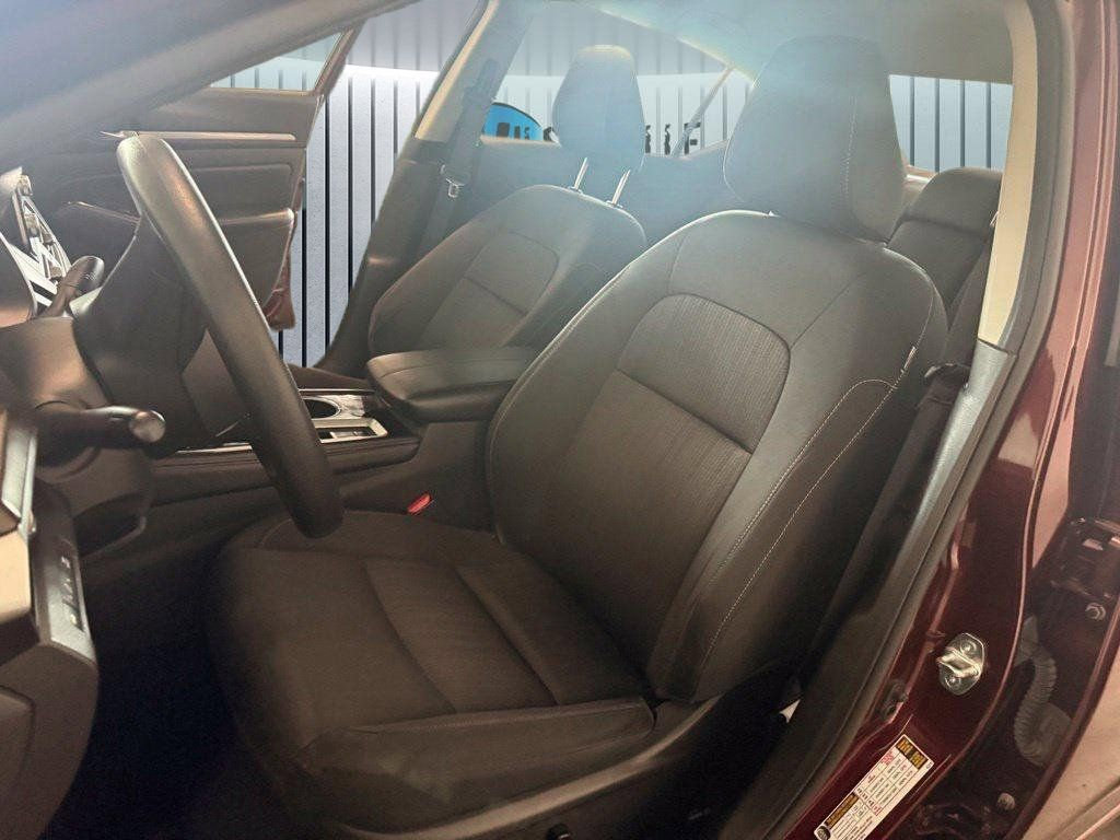 Used 2023 Nissan Altima 2.5 SV AWD/4WD image 21