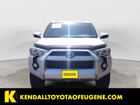 Used 2018 Toyota 4Runner SR5 Premium AWD/4WD image 8