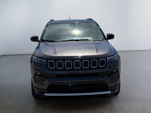 Used 2022 Jeep Compass Limited w/ Elite Group AWD/4WD image 8