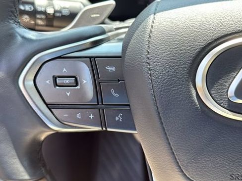 Used 2023 Lexus RX 350 Premium w/ Accessory Package AWD/4WD image 12