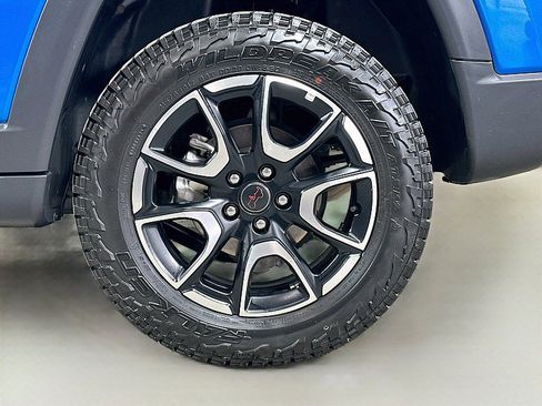Used 2026 Jeep Compass Trailhawk AWD/4WD image 30