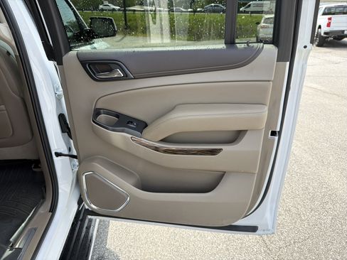 Used 2016 GMC Yukon XL SLT w/ Open Road Package image 21