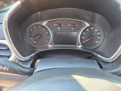 Used 2019 Chevrolet Equinox LT image 18